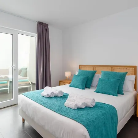 Ereza Royal Deluxe Hoopoe-10 Villa *